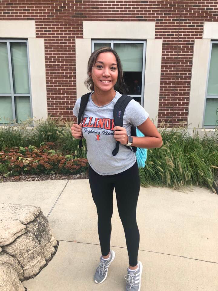 Nariah posing on her first day of class at Illinois